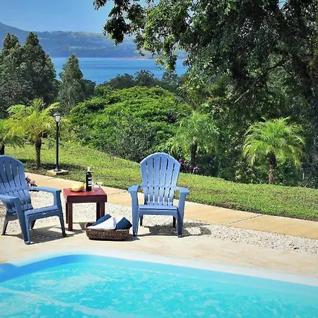 Arenal Villas Tranquilas, Free-Standing Equipped Houses