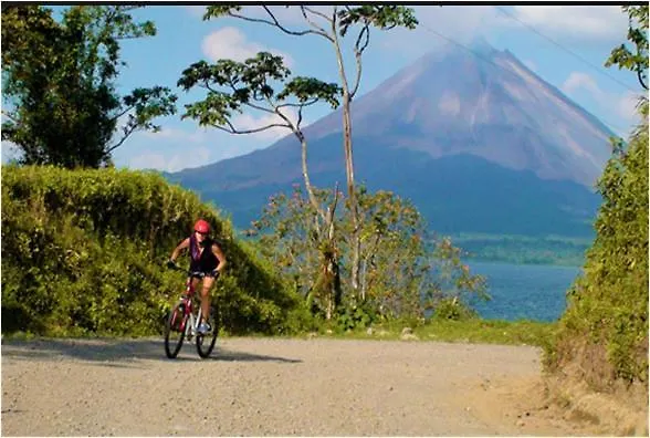 Arenal Tranquilas, Free-standing Equipped Hébergement de vacances