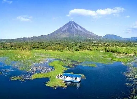 Arenal Tranquilas, Free-standing Equipped * Nuevo Arenal