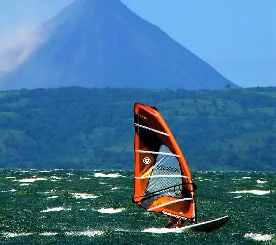Arenal Tranquilas, Free-standing Equipped Hébergement de vacances *