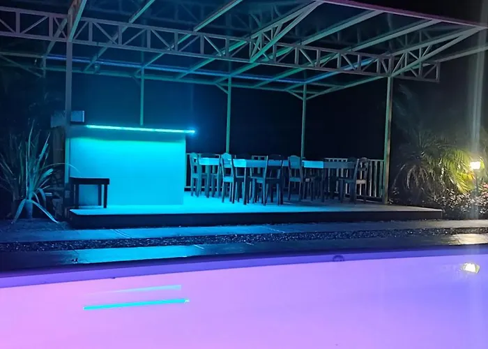Arenal Tranquilas, Free-standing Equipped Nuevo Arenal