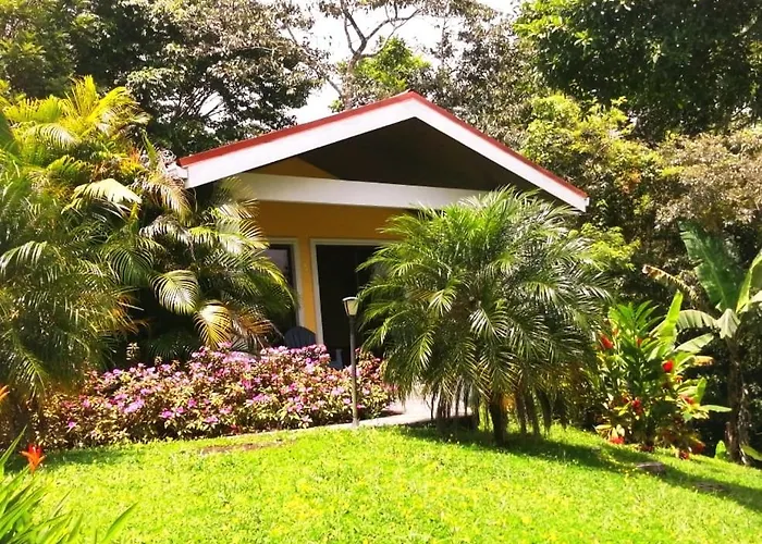 Arenal Tranquilas, Free-standing Equipped